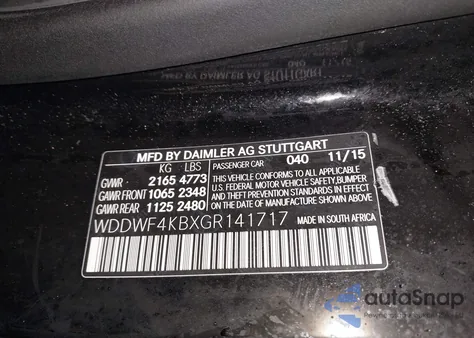 2016 Mercedes-Benz C 300 4Matic z USA, uszkodzony, nr VIN WDDWF4KBXGR141717